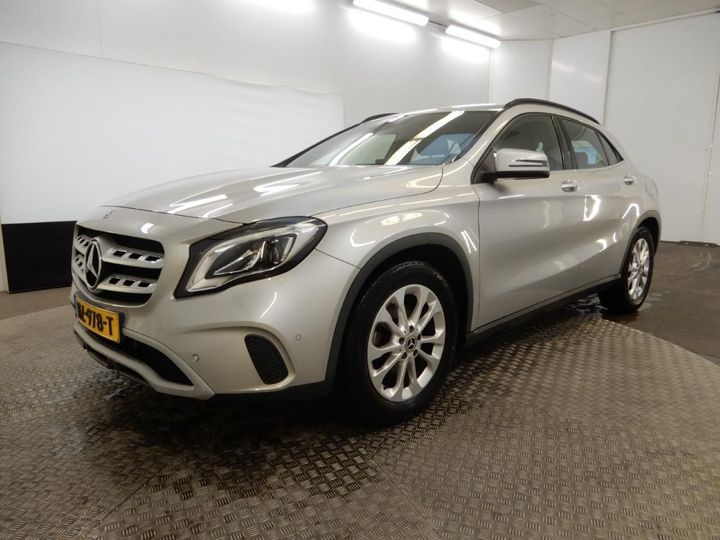 MERCEDES-BENZ GLA 2017 wdc1569121j388084