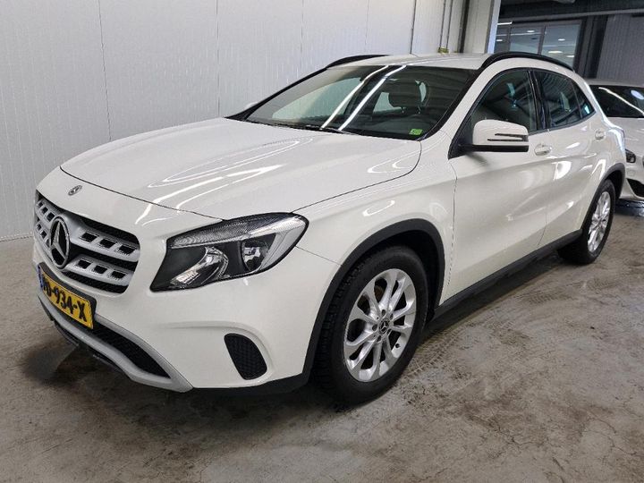 MERCEDES-BENZ GLA 180 2017 wdc1569121j398231