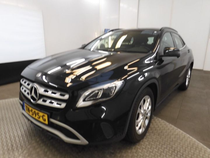 MERCEDES-BENZ GLA 2018 wdc1569121j403162