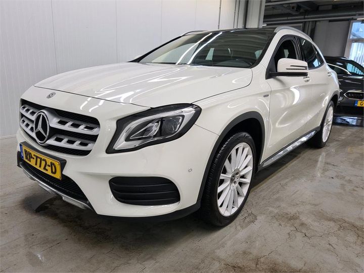 MERCEDES-BENZ GLA 180 2018 wdc1569421j475466