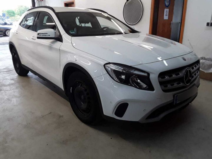 MERCEDES-BENZ GLA 180 2019 wdc1569421j630534