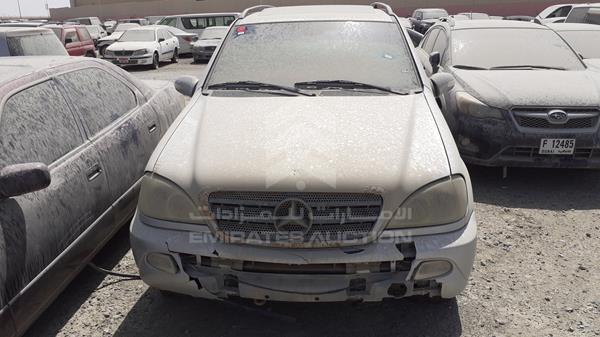 MERCEDES-BENZ ML320 2002 wdc1631541a353028