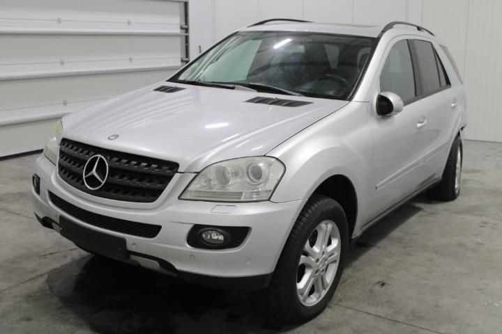 MERCEDES-BENZ M-CLASS SUV 2005 wdc1641861a011361