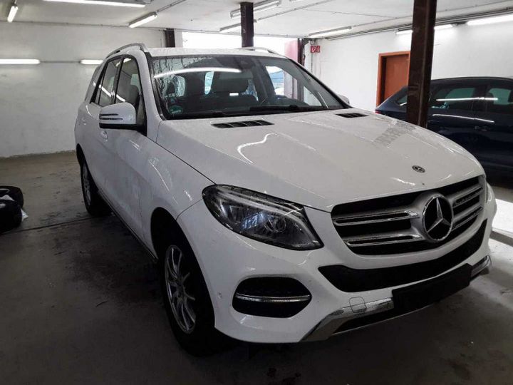 MERCEDES-BENZ GLE 250 D 2017 wdc1660041b011052