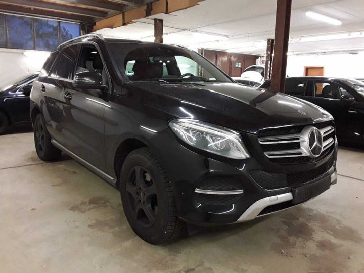 MERCEDES-BENZ GLE 250 D 2017 wdc1660061a956682