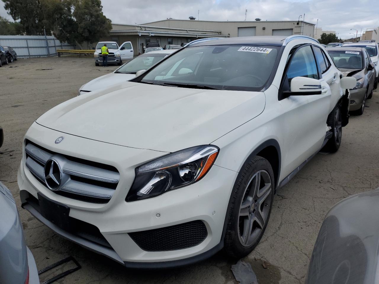 MERCEDES-BENZ GLA-KLASSE 2015 wdctg4eb1fj131400