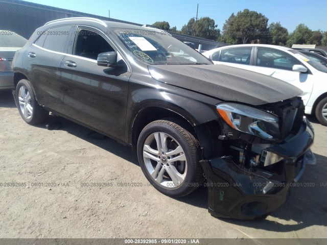 MERCEDES-BENZ GLA 2018 wdctg4eb4jj422059