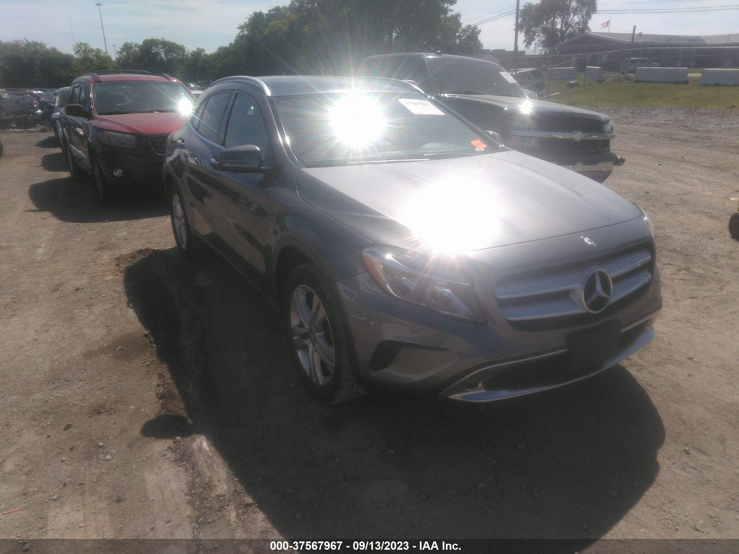 MERCEDES-BENZ GLA-KLASSE 2015 wdctg4eb8fj132592