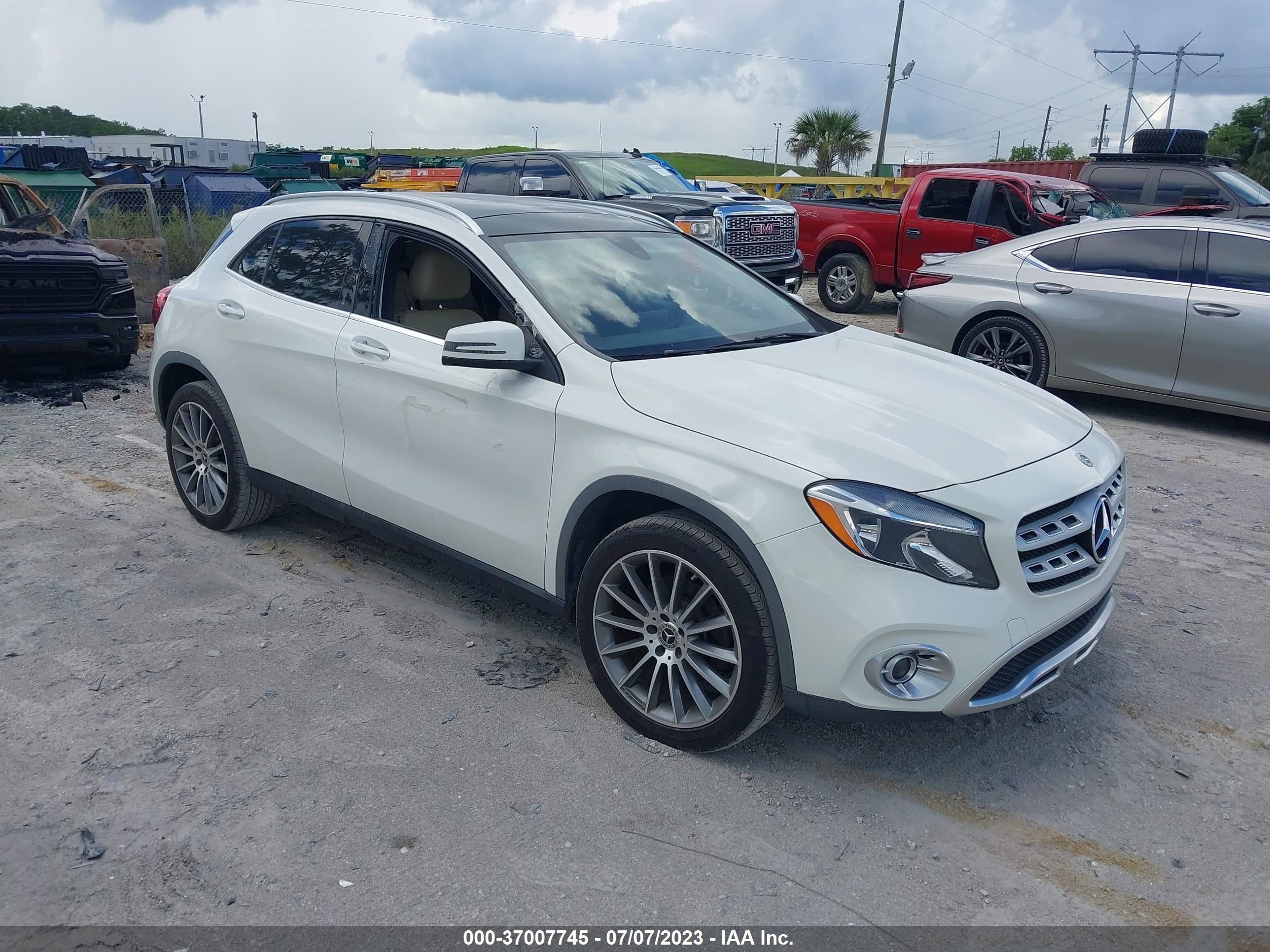 MERCEDES-BENZ GLA-KLASSE 2018 wdctg4ebxjj450917