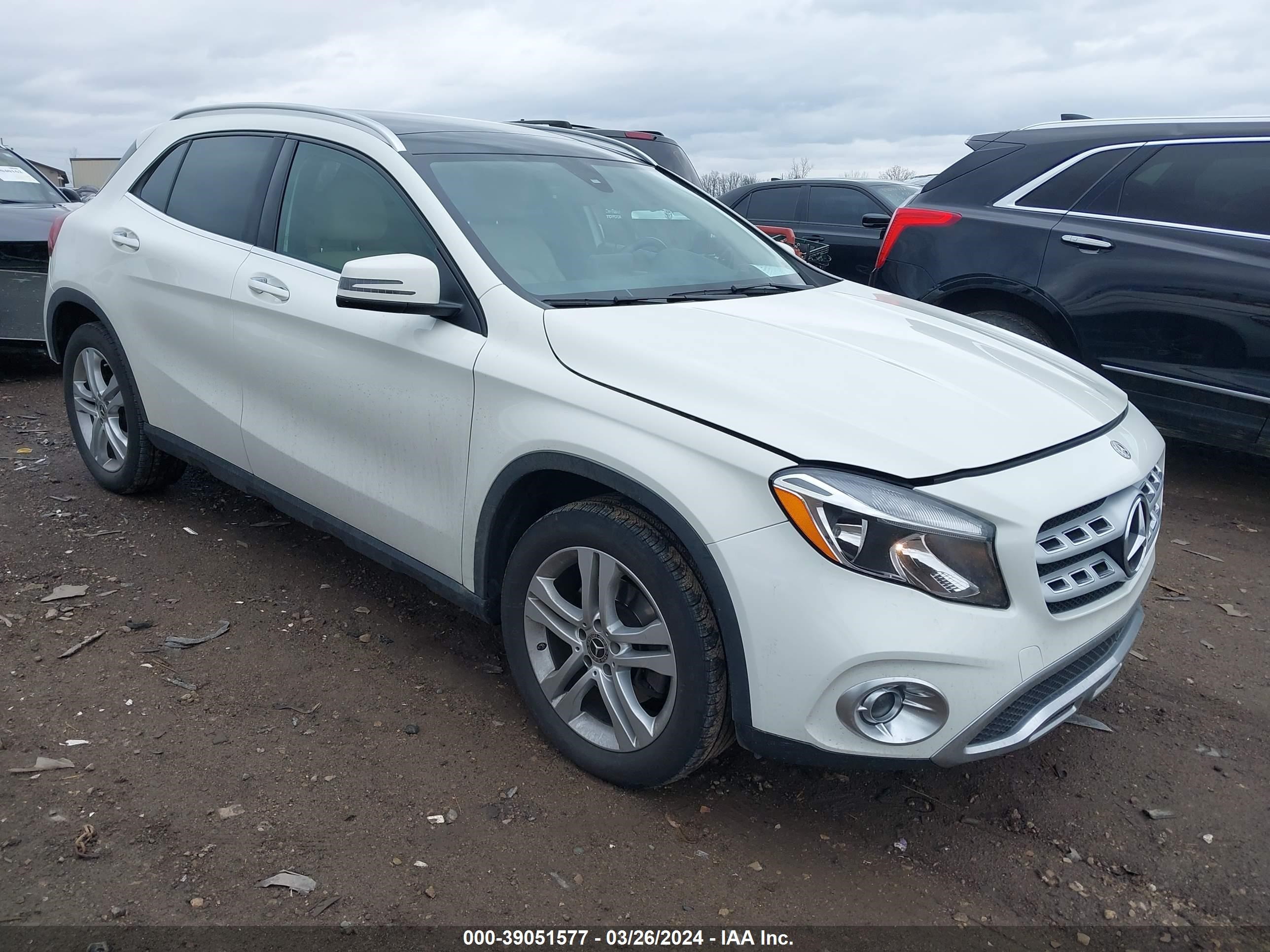 MERCEDES-BENZ GLA-KLASSE 2018 wdctg4gb1jj470518