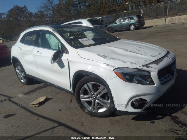 MERCEDES-BENZ GLA 2019 wdctg4gb1kj616076