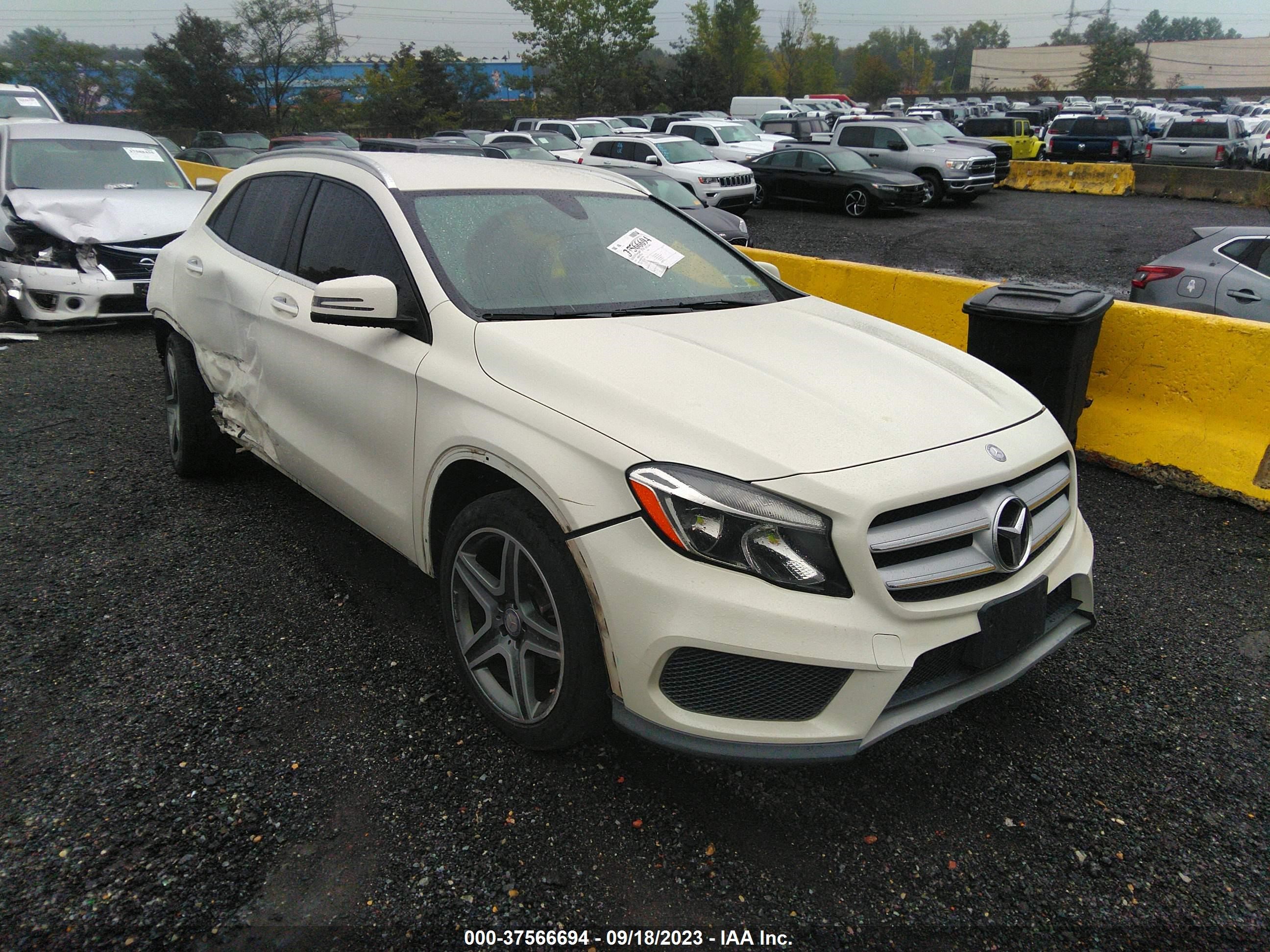 MERCEDES-BENZ GLA-KLASSE 2017 wdctg4gb3hj284070