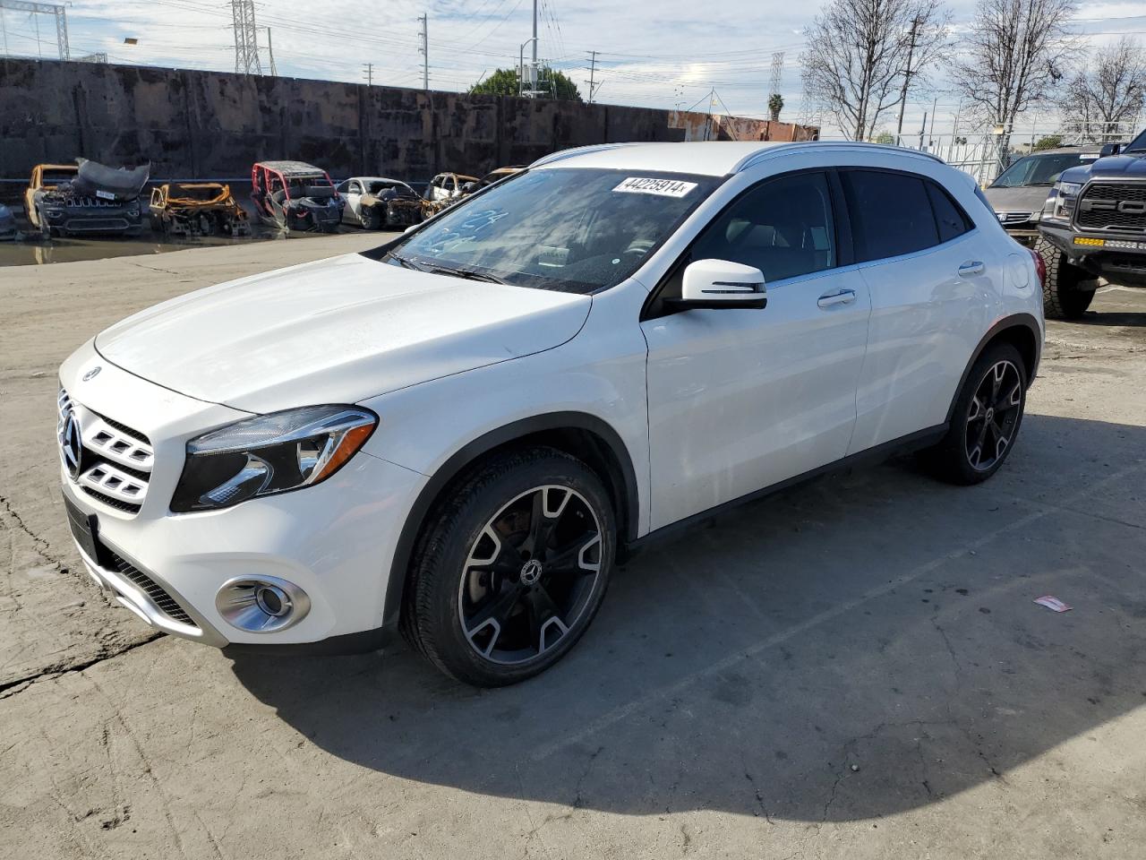 MERCEDES-BENZ GLA-KLASSE 2019 wdctg4gb5kj549112