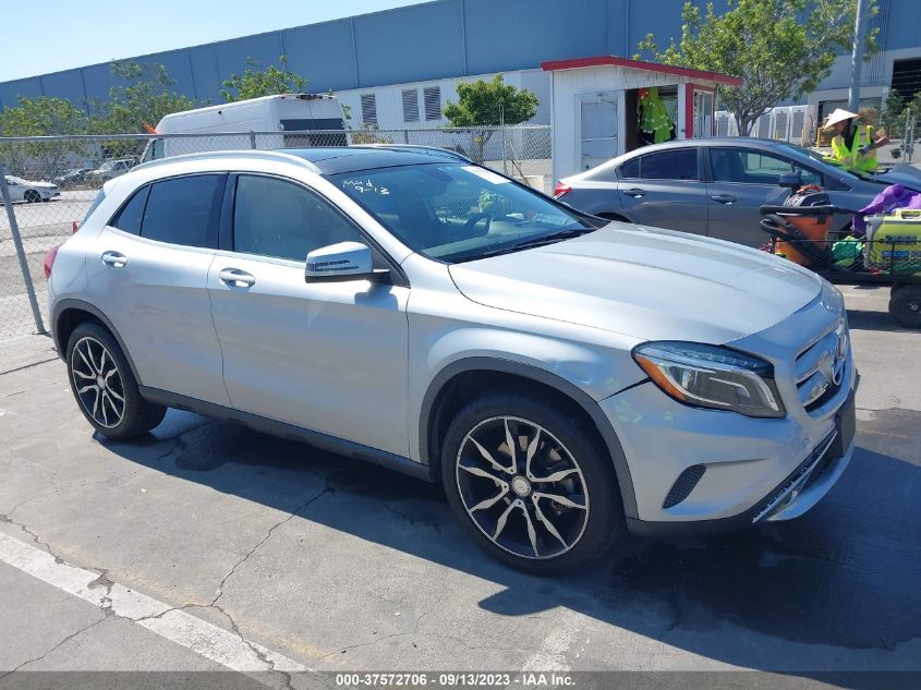 MERCEDES-BENZ GLA-KLASSE 2015 wdctg4gb8fj096299