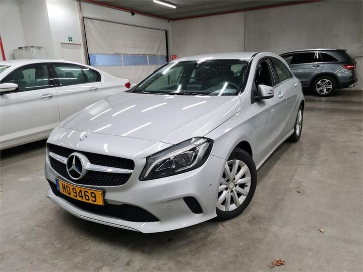 MERCEDES-BENZ A 2016 wdd1760081j451364