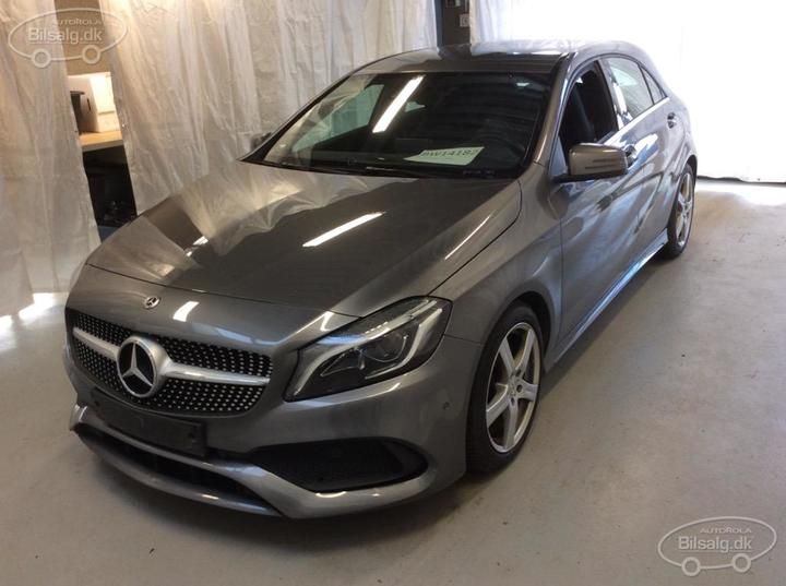 MERCEDES-BENZ A-CLASS HATCHBACK 2018 wdd1760081j736193