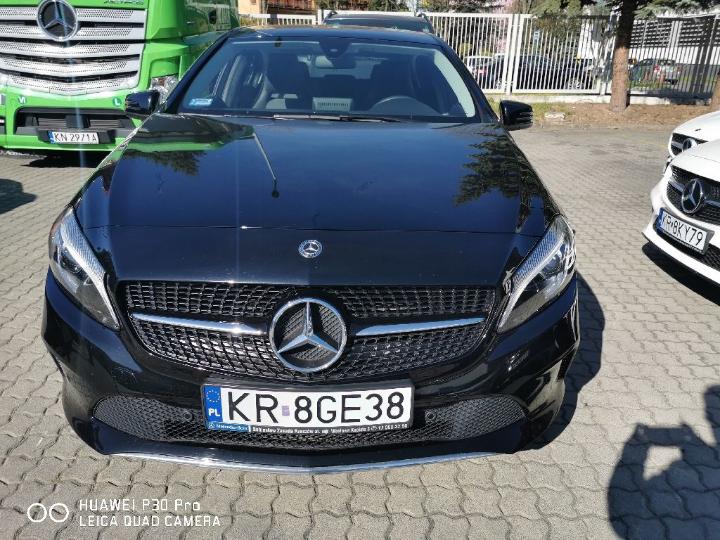 MERCEDES-BENZ A KLASA W 176 15-20 2018 wdd1760111j769310