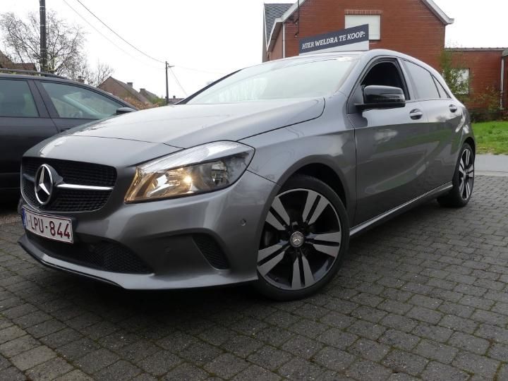 MERCEDES-BENZ A 2015 wdd1760111v114651