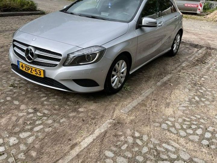 MERCEDES-BENZ A-KLASSE 2015 wdd1760121j358476