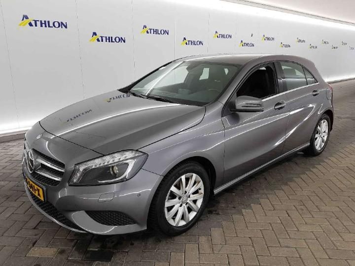 MERCEDES-BENZ A-KLASSE 2015 wdd1760121j396184