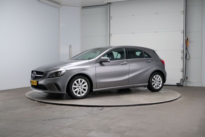 MERCEDES-BENZ A-KLASSE 2015 wdd1760121j418354