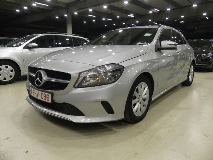 MERCEDES-BENZ A 2016 wdd1760121j506088