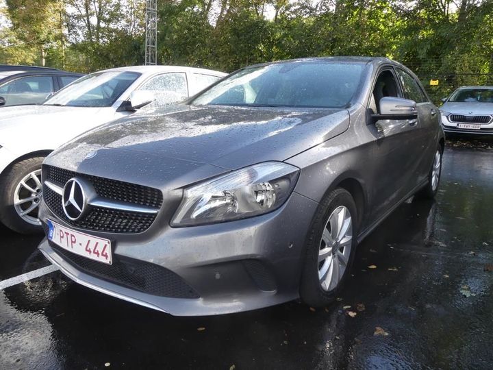 MERCEDES-BENZ A 2016 wdd1760121j513152