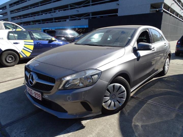 MERCEDES-BENZ A 2016 wdd1760121j527905