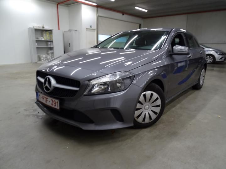 MERCEDES-BENZ A 2016 wdd1760121j528415