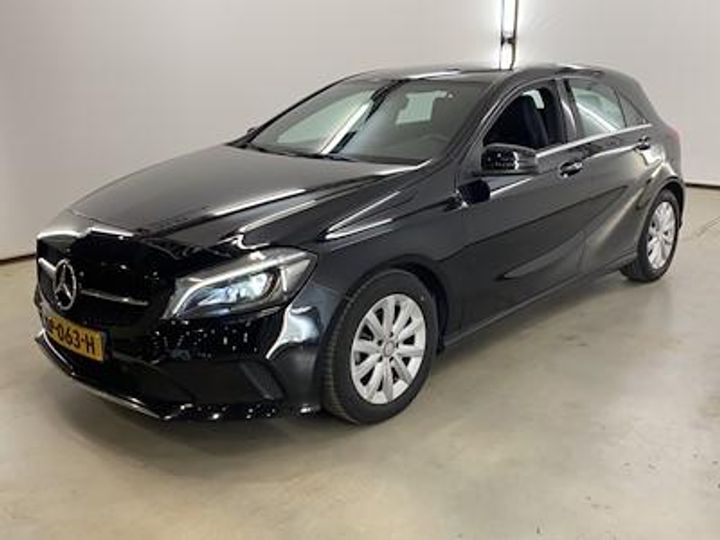 MERCEDES-BENZ A-KLASSE 2016 wdd1760121j546586