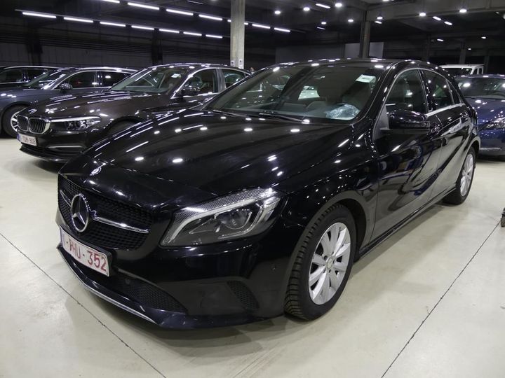 MERCEDES-BENZ A 2017 wdd1760121j564778