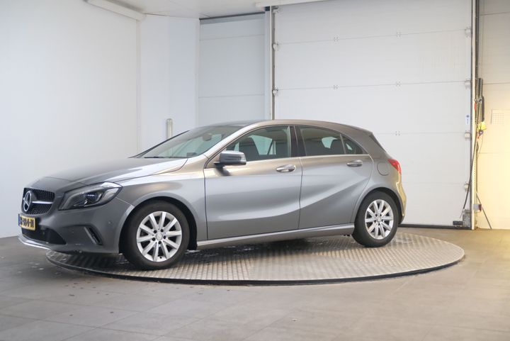 MERCEDES-BENZ A-KLASSE 2017 wdd1760121j578460