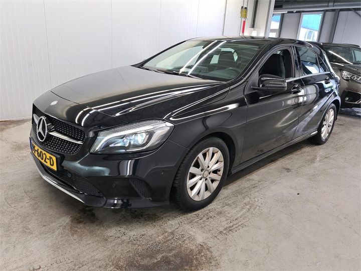 MERCEDES-BENZ A180 2017 wdd1760121j605049