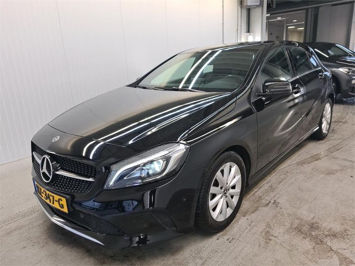 MERCEDES-BENZ A180 2017 wdd1760121j625566