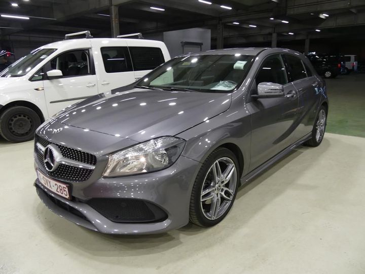 MERCEDES-BENZ A 2017 wdd1760121j652580