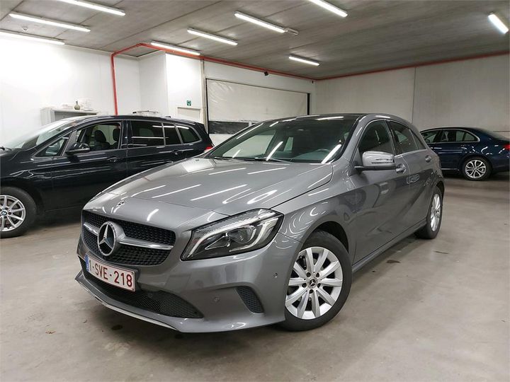 MERCEDES-BENZ A 2017 wdd1760121j661684