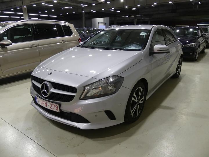 MERCEDES-BENZ A 2018 wdd1760121j669079