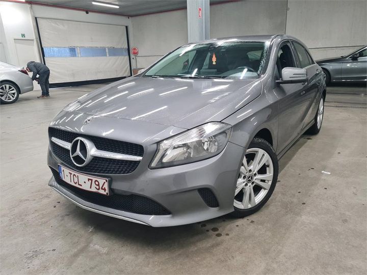 MERCEDES-BENZ A 2017 wdd1760121j688867