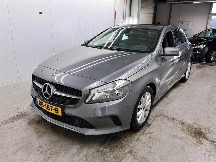 MERCEDES-BENZ A180 2017 wdd1760121j688889