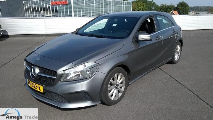 MERCEDES-BENZ A 180 D 2017 wdd1760121j692320