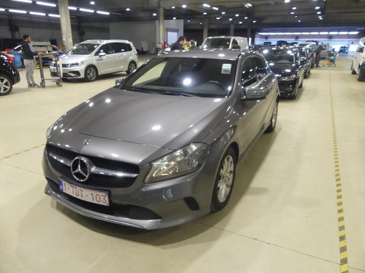 MERCEDES-BENZ A 2017 wdd1760121j693781