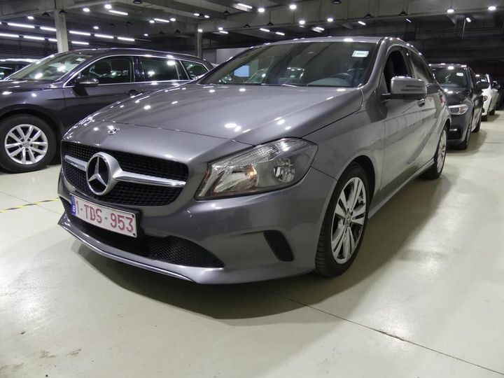 MERCEDES-BENZ A 2017 wdd1760121j694633