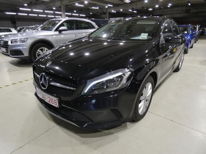 MERCEDES-BENZ A 2017 wdd1760121j695319