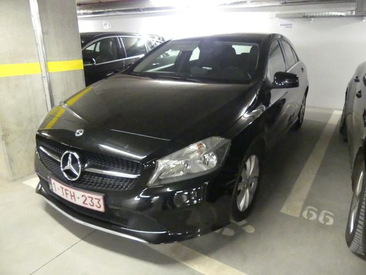 MERCEDES-BENZ A 2017 wdd1760121j698720