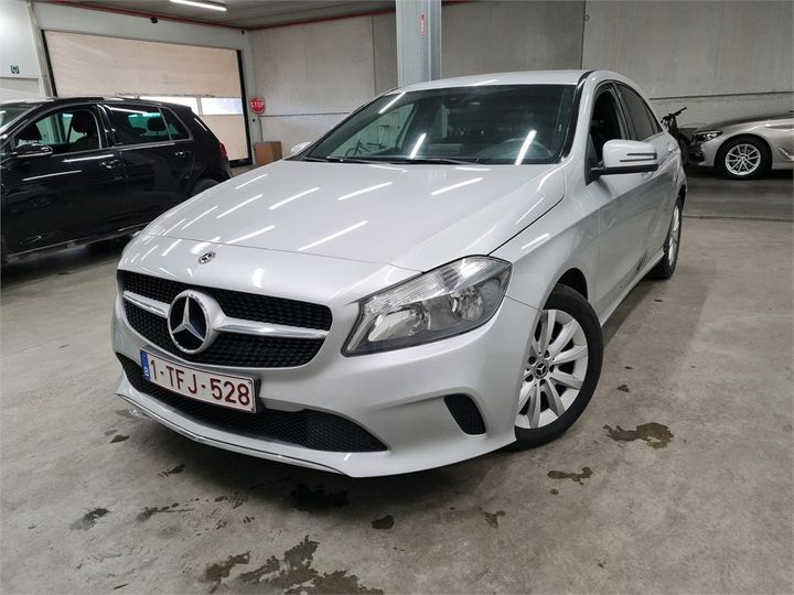 MERCEDES-BENZ A 2017 wdd1760121j700459