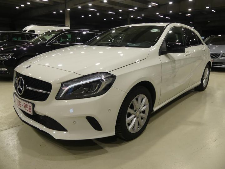 MERCEDES-BENZ A 2018 wdd1760121j713741