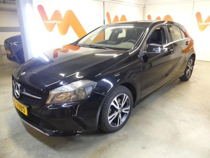 MERCEDES-BENZ A 2017 wdd1760121j721834