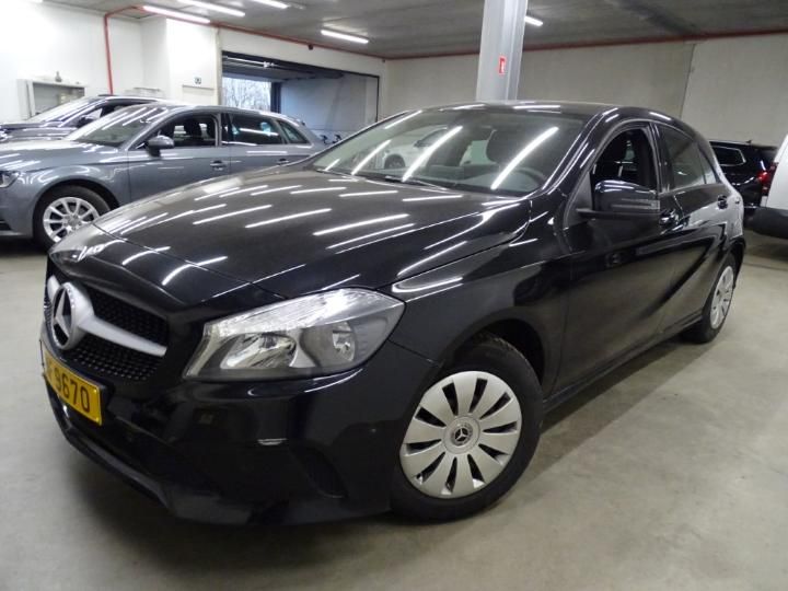 MERCEDES-BENZ A 2018 wdd1760121j755663