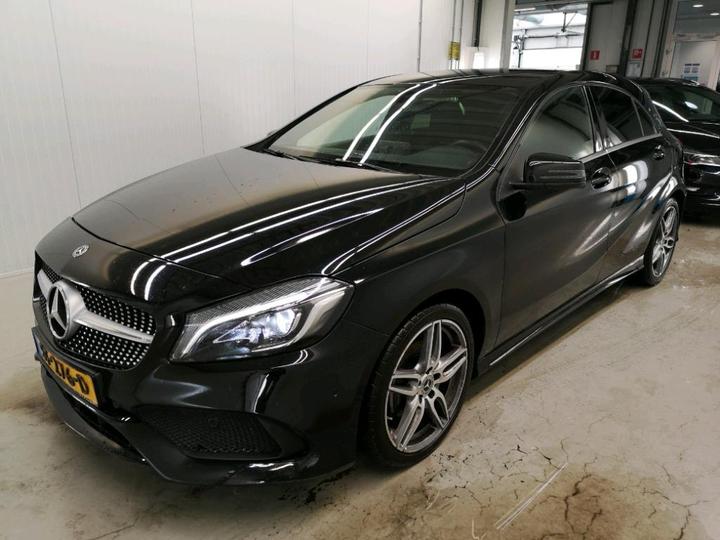 MERCEDES-BENZ A180 2018 wdd1760121j770088