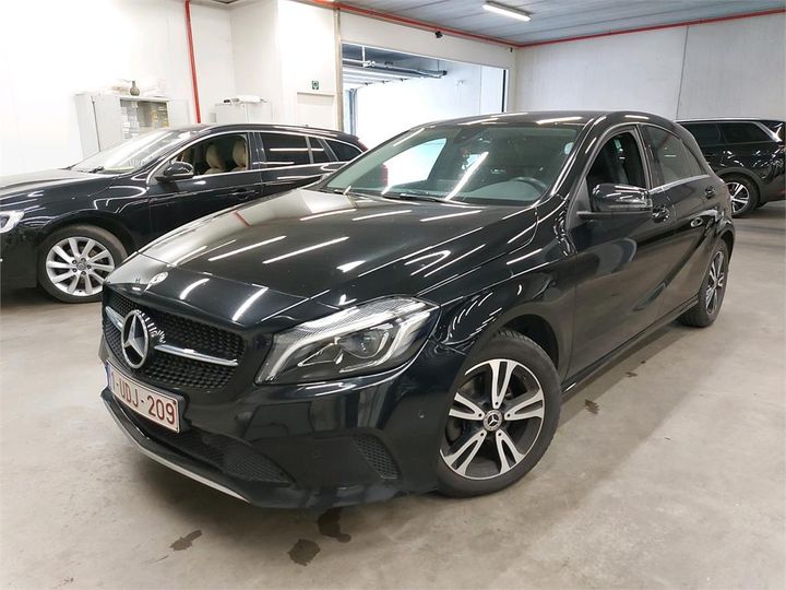 MERCEDES-BENZ A 2018 wdd1760121j771250